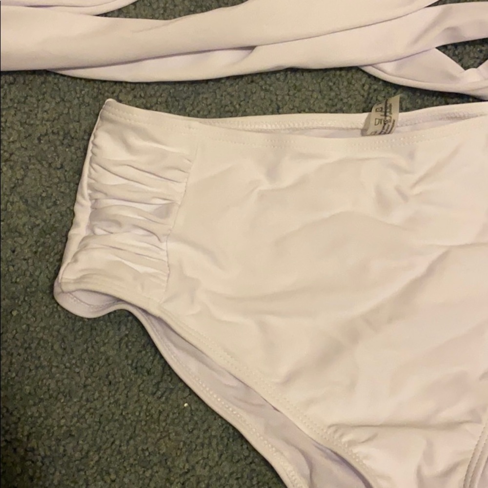 SHEIN Bikini Set - Picture 4 of 7